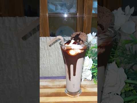 chocolate biscuits milkshake #milkshake #chocolate #food #viralvideo #shorts #drink #shake #fyp