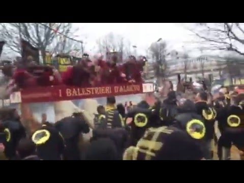 CARNEVALE D'IVREA 2016\ BALESTRIERI D'ALBETO VS PANTERE