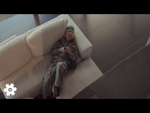 09 - BROKE4U (Visualizer) #Kiss4Weed