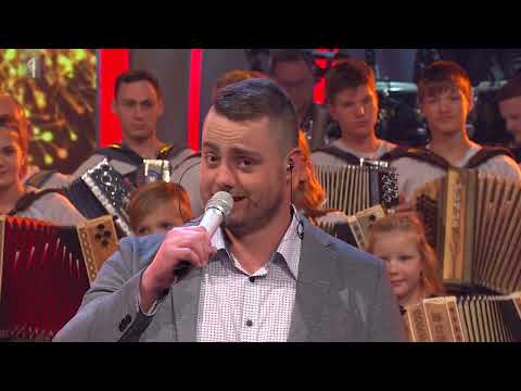 Ansambel Pik in harmonikarji - Hvala vam, čebelice (V petek zvečer)