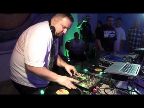 DJ QUICK MIXX LNC BATTLE