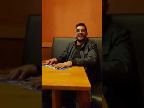 Salam de la liceul 5- E mică de statură, umblă noaptea după...