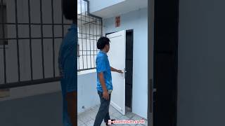 ประตูบานเปิดแบบทึบ