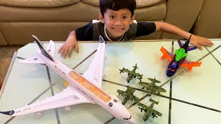 Download lagu Borong Pesawat Terbang Pesawat Tempur, Pesawat Penumpang dan Pesawat Jet | Pesawat Mainan mp3