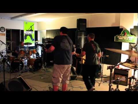 05 Diet Evil - Pressure (1080p).mp4