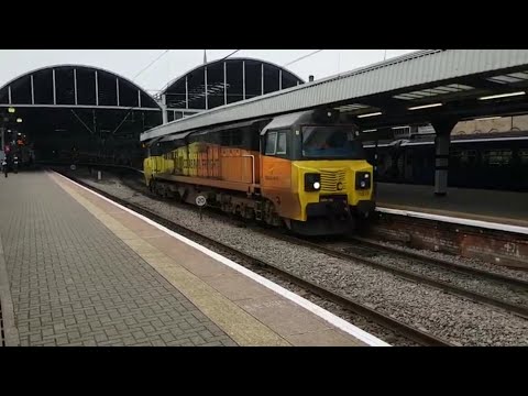 Colas Railfreight 70817 passing Newcastle (08/04/19)