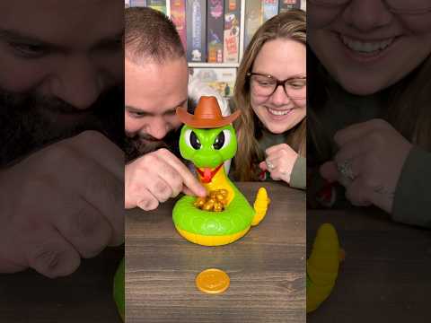 Настольная игра Prank Snake Mike интерактивная электронная игра «Собери золото» для детей 3+ с аккумуляторами и зарядкой - фото 1 - id-p3180280571