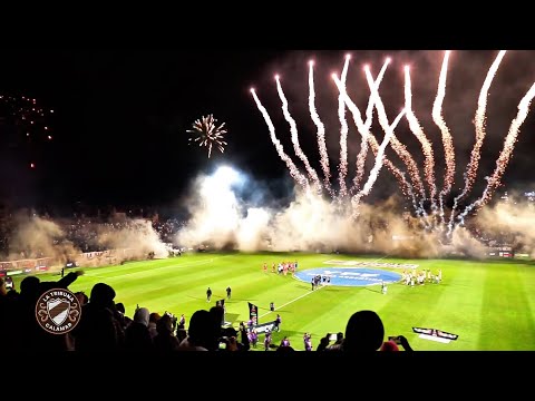 "El RECIBIMIENTO y la hinchada en el empate vs Argentinos" Barra: La Banda Más Fiel &bull; Club: Atlético Platense
