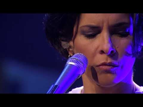 MARINA LIMA - CASA E JARDIM - MTV 2003