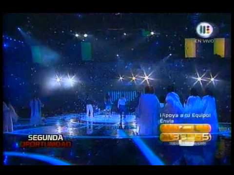 Adrián Varela,  Laura, César y Menny "Puedes Llegar"