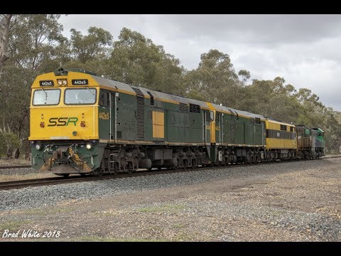 442s5, 442s2, GM10, Y169 and Y115 on D677 light engine move at Locksley- 3/12/18