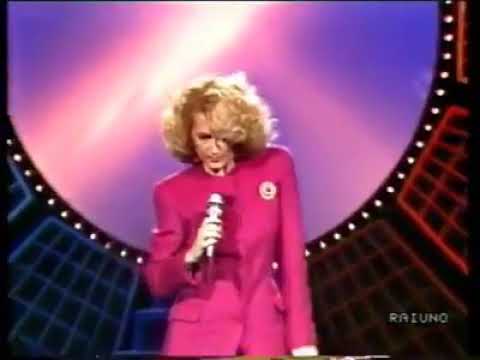 Loretta Goggi "Io nascerò"