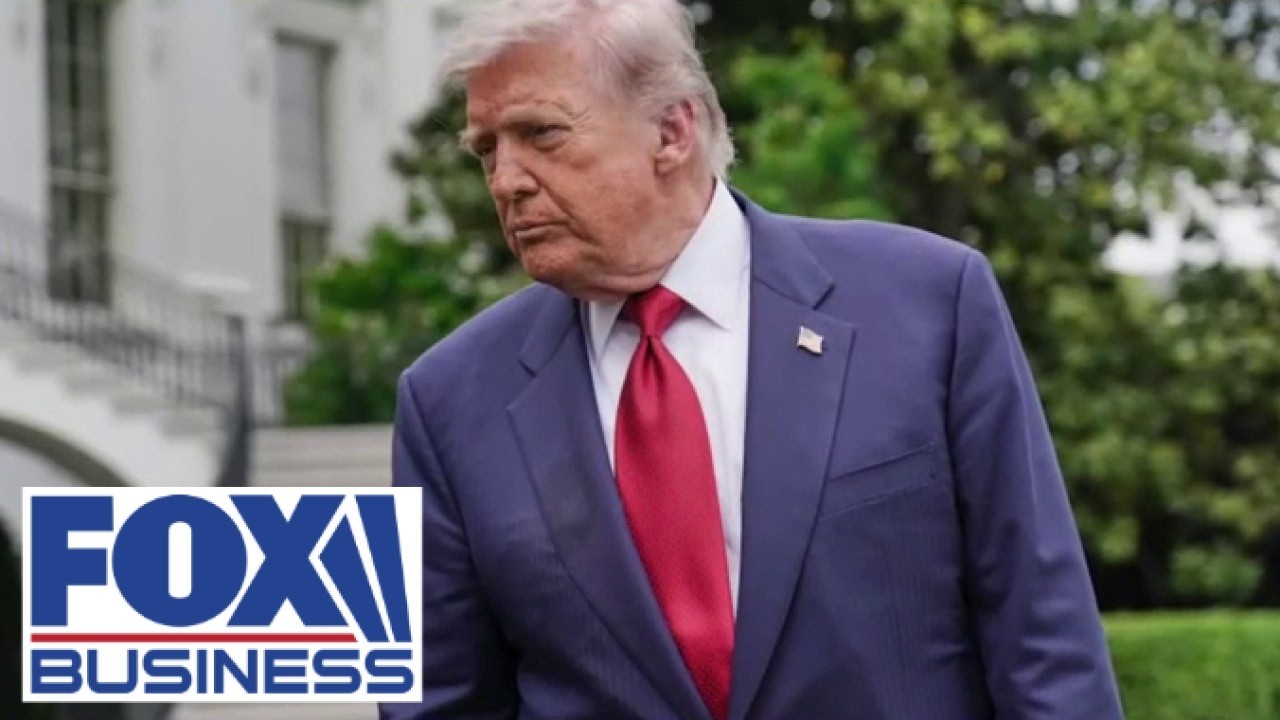'LOUSY POSITION': Trump's economy IGNITES cost-of-living fight