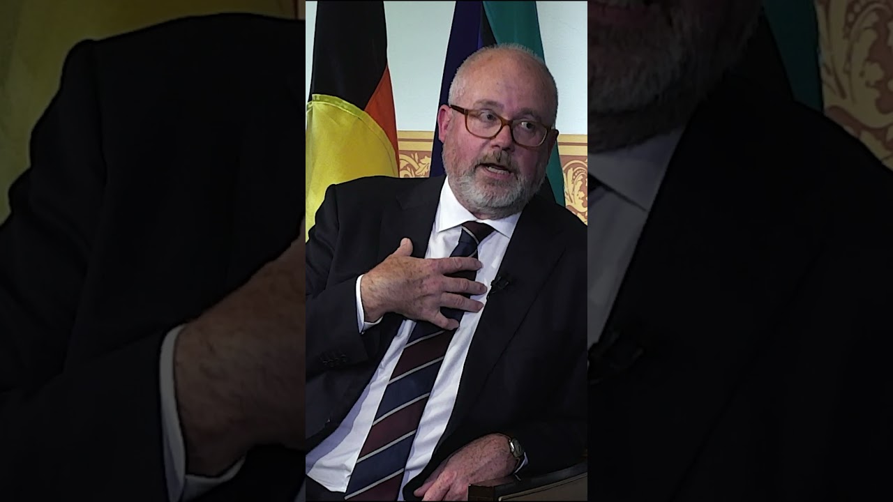 Minister for Industry and Innovation and Minister for Science Senator Tim Ayres on embracing AI.