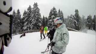 preview picture of video 'Алекс и широкие лыжи, под прессингом бордеров...'