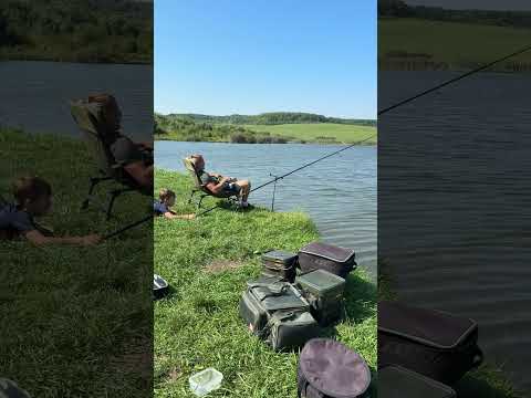 А він думав що 🫣 #carpfishing #рыбалканафидер #fishing #рыбалканаозере #юмор #приколы