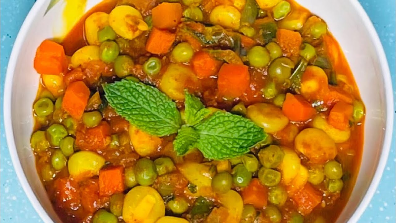Hearty Pea and Vegetable Stew: A Nourishing Classic