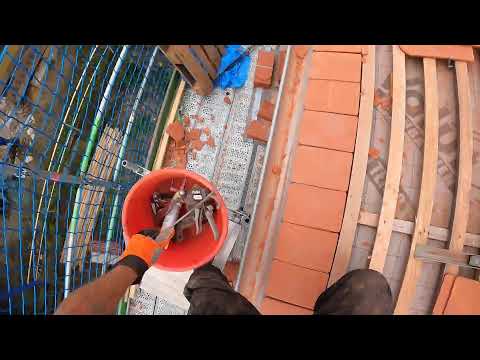 Ochsenauge Teil 2 - Mitte schließen - Fledermausgaube in Biberschwanzdeckung