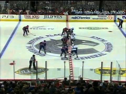 Nov2009 Canucks v Oilers 03