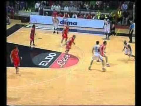 Gli highlights di Pepsi Caserta-AJ Milano