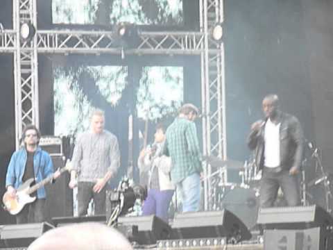 Nyco Liliu , M Pokora et Marc Antoine répète M6 Live