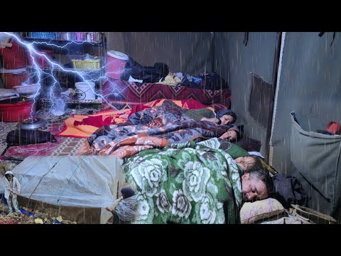 Heavy rain and storm in Zagros! ⛈️ Nomads are just trying to survive 😱🐑🔥