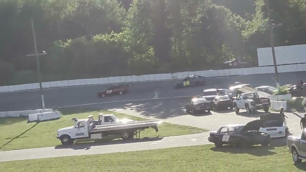 Hudson Speedway Pure Stocks Action from June 21, 2026