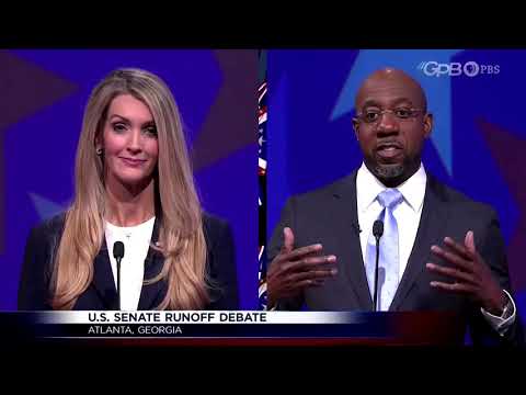 佐治亞州的辯論會上，三個候選人，一個空著的講臺。 (Three candidates, one empty podium at Georgia debate)