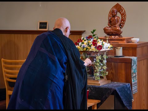 The Buddha, the 3 Treasures, and the spread of Buddhism: Buddhist essentials with Hoko (1)