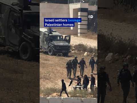 Israeli settlers besiege Palestinian families in occupied West Bank | DW News