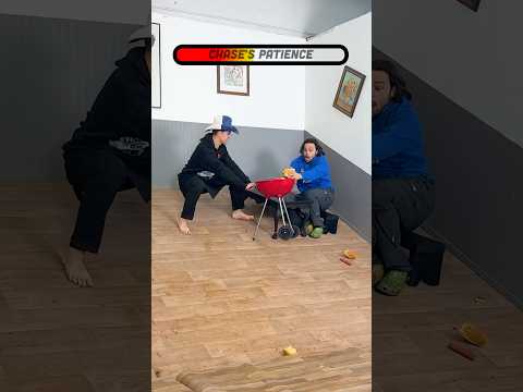 IMPOSSIBLE Tilted Room Challenge! 🌭