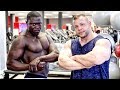 Wird John Profi Bodybuilder? Adolfs Formcheck