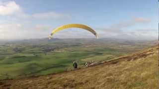 preview picture of video 'Paragliding Black Knoll CP day 1'