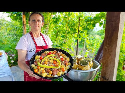 Albanian Sweet Corn: A Flavorful Chicken Thighs Dish