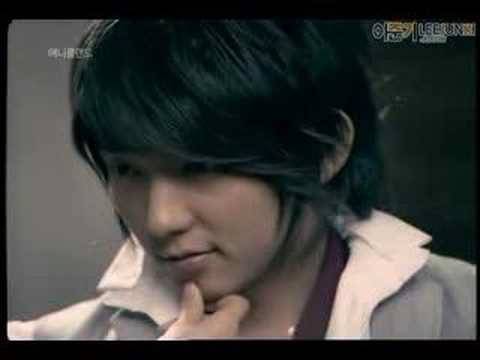 Lee Junki & Lee Hyori - Anycall CF