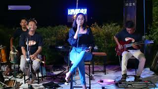 Download lagu KAU ASING DIMATAKU ~ DIAN NOVITA COVER MEGA MUSTIKA mp3 Download lagu KAU ASING DIMATAKU ~ DIAN NOVITA COVER MEGA MUSTIKA mp3