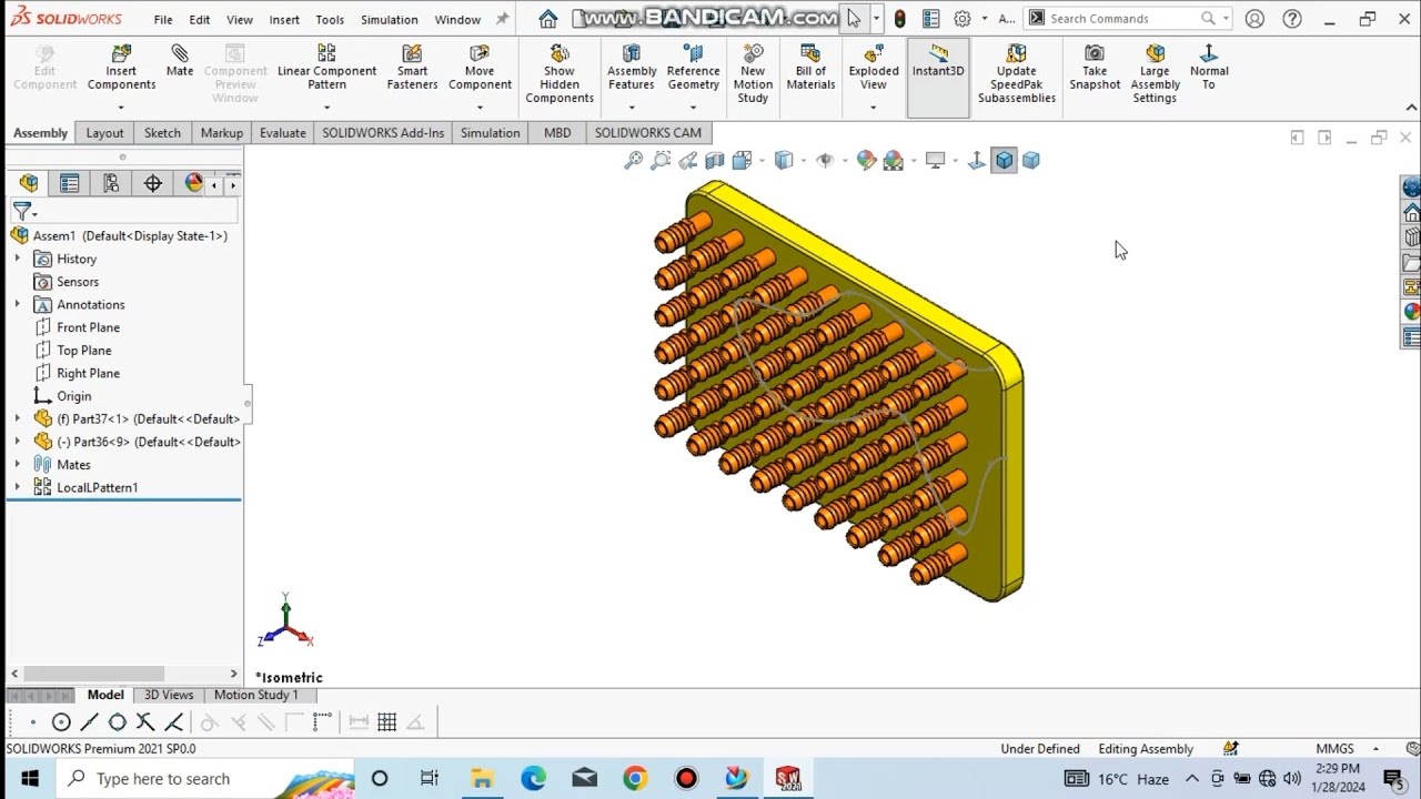 Linear component pattern in solidworks assembly