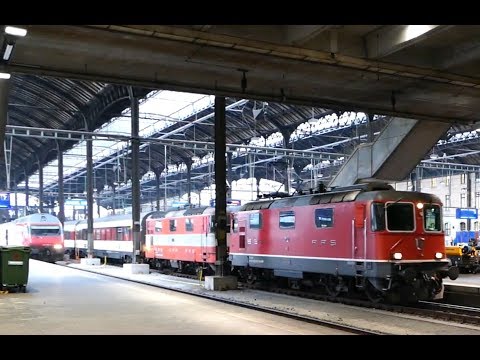 SBB Re 4/4 II 11121 & 11109 mit IR in Basel [16.11.17]