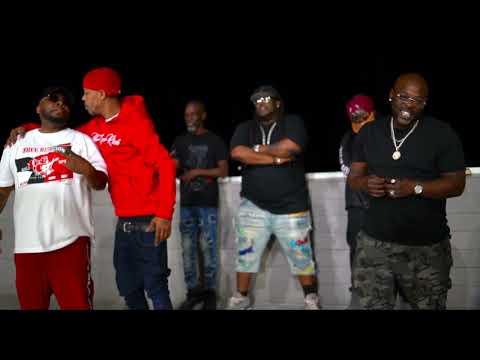 Gunz & Roses - Big Banxx Ft. HoodLife Jackal, ZigZag, Syze & Gully