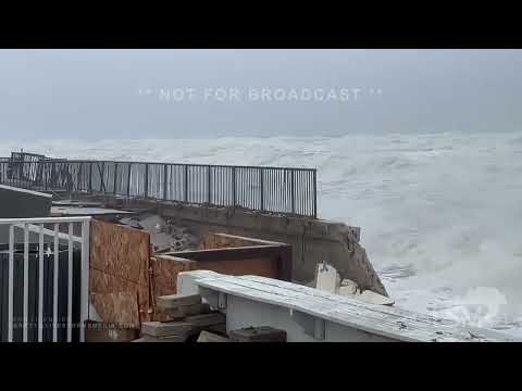 11-09-2022- Beach erosion Daytona Beach Shores Florida