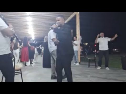 dallandyshe vogel o etj,,,kenduar nga. 𝐑𝐨𝐧𝐚𝐥𝐝𝐨 𝐍𝐮𝐤𝐚🎙️ 𝐀𝐥𝐛𝐞𝐫𝐭 𝐂𝐞𝐧𝐠𝐚 🎹𝐏𝐚𝐣𝐭𝐢𝐦 𝐌𝐲𝐟𝐭𝐚𝐫𝐢🎷