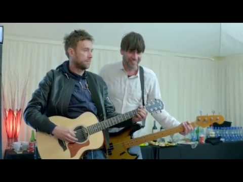 Blur - Out of Time (Dressing Room)