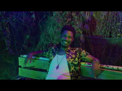 mux feat hyphen kana