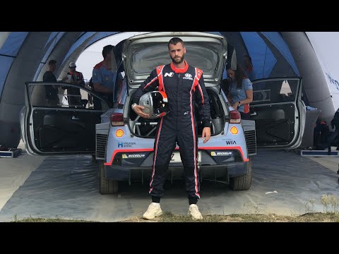 BECOMING A RALLY DRIVER!