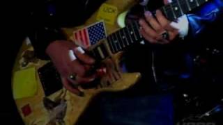 Alice in Chains - A Looking in View [Live]