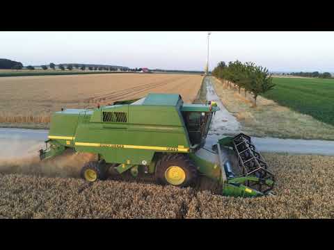 Weizen Ernte 2019 John Deere 2256