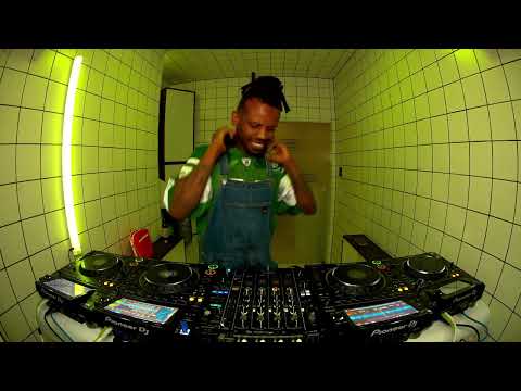 Afrikan Tales - Floyd Lavine | HÖR - July 12 / 2024