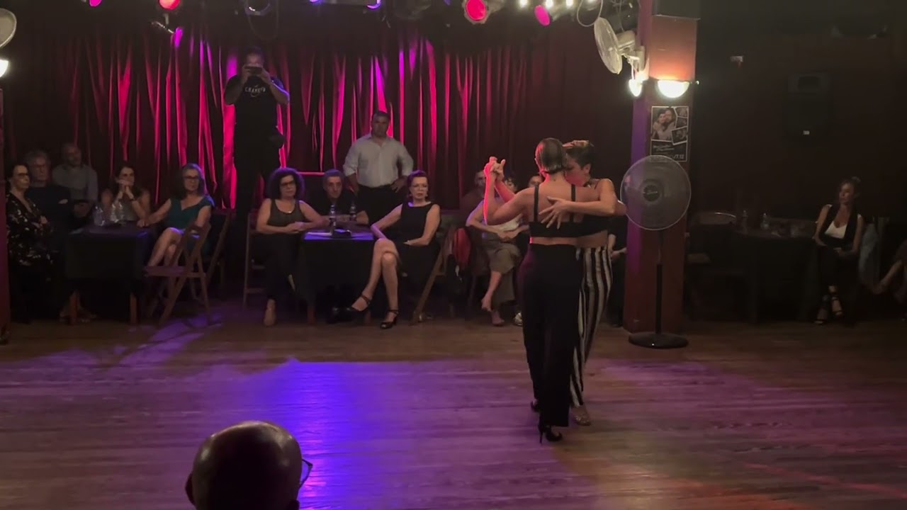 Natalia Fures y Sabrina Silva en El Chamuyo / Montevideo