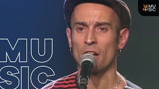 Fito &amp; Fitipaldis - Cerca de las vías (San Sebastián 2002) | LOS40 Music