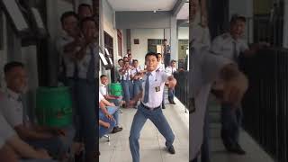 Download lagu TIKTOK SULING SAKTI SPONGEBOB BIKIN NGAKAK mp3